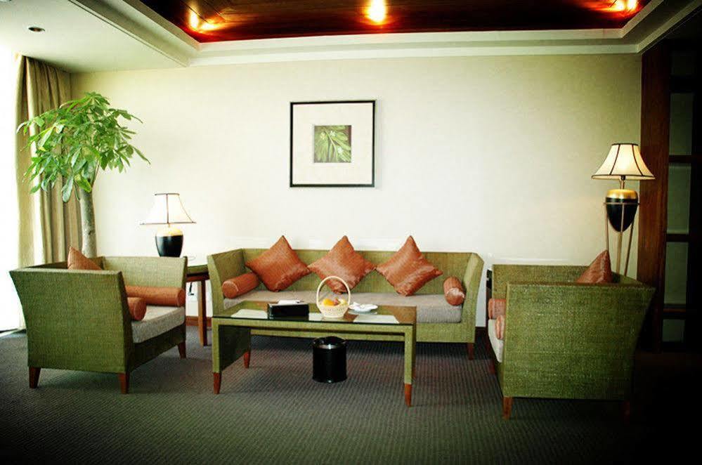 Richwood Garden Hotel Dongguan  Exterior foto